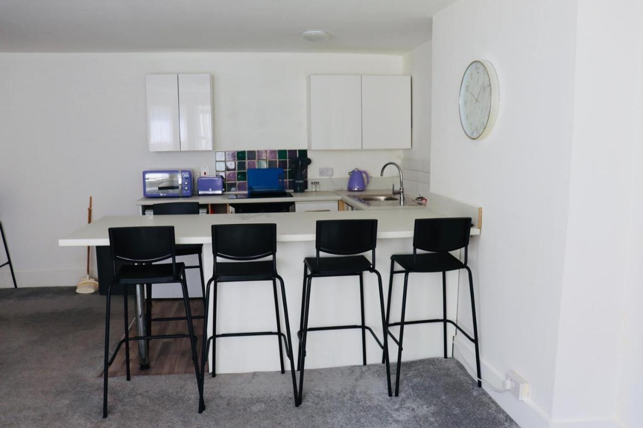 Garden Flat In The Heart Of Southsea Apartman Portsmouth Kültér fotó